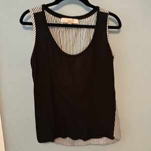 Cute sleeveless Loft blouse. XS